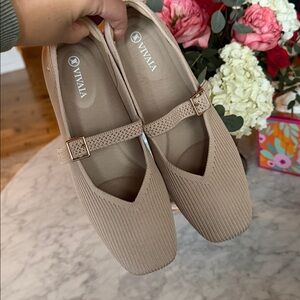 Vivaia Square-Toe Mary Janes (Margot™ Mary Jane) Beige Textured Flats